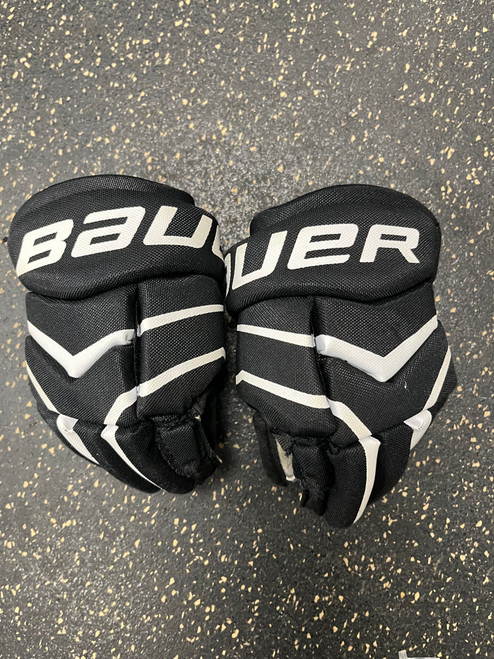 Vist Large View of Product Image Which is Used Bauer LEGACY GLOVE Youth Gloves Black 8"