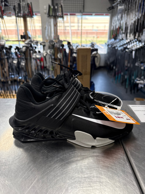 Vist Large View of Product Image Which is New Nike SAVLEOS Weight Lifting Shoes Mens 7