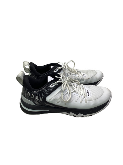 Vist Large View of Product Image Which is Used Basketball Shoes M White Senior 11.5