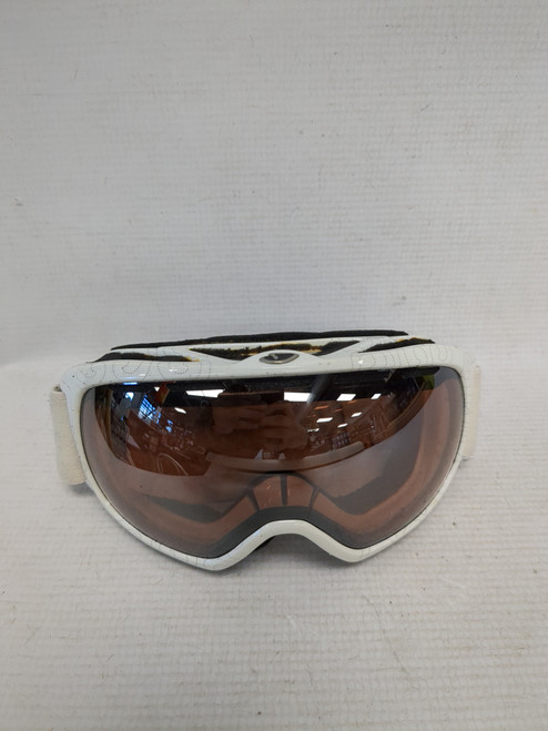 Vist Large View of Product Image Which is Used Giro Snow Goggles Adult None