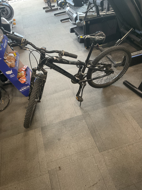 Vist Large View of Product Image Which is Used Trek 220MT BMX Bike Boys Black 26"