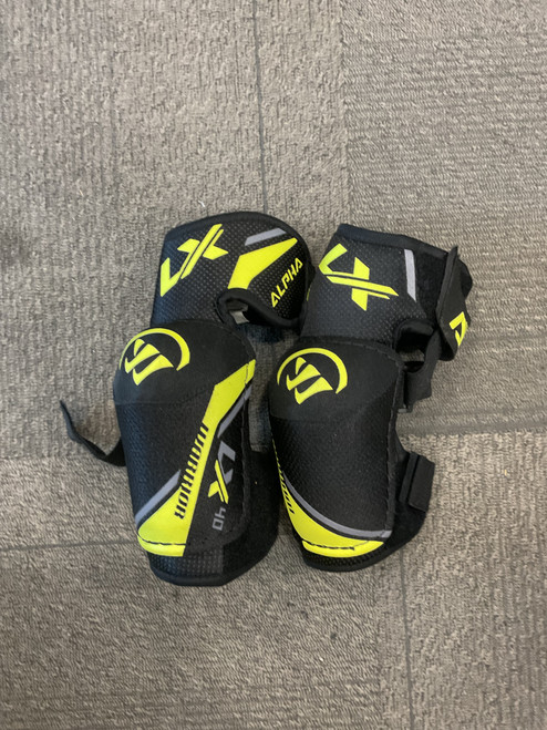 Vist Large View of Product Image Which is Used Warrior ALPHA LX 40 Intermediate Elbow Pads MD