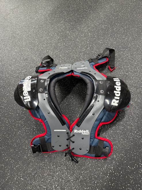 Vist Large View of Product Image Which is Used Riddell PURSUIT YOUTH FB Shoulder Pads Black XL