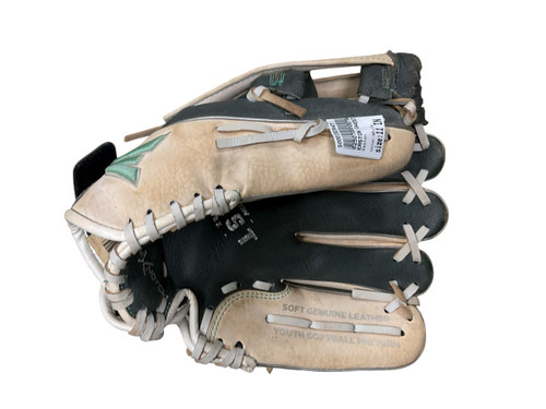 Vist Large View of Product Image Which is USED Easton GFY11MG BB/SB Glove RH Throw White 11"