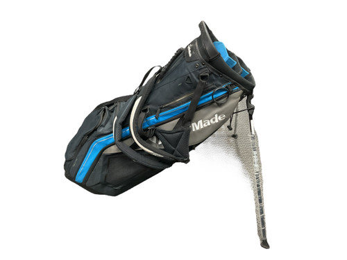 Used TAYLORMADE STAND BAG  Vist Large View of Product Image Which is Used TAYLORMADE STAND BAG