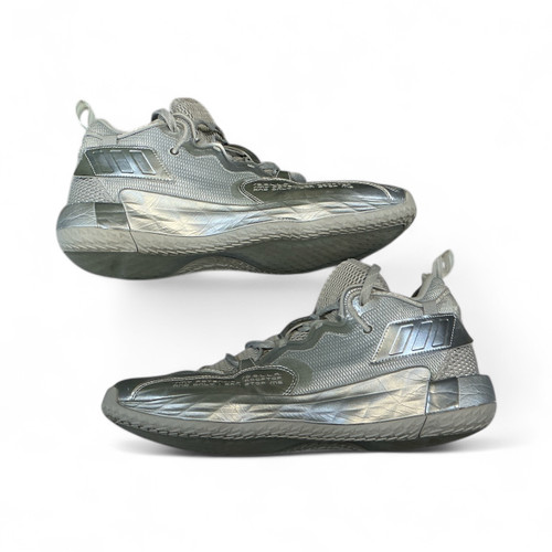Vist Large View of Product Image Which is Used Adidas Basketball Shoes M Grey Senior 12