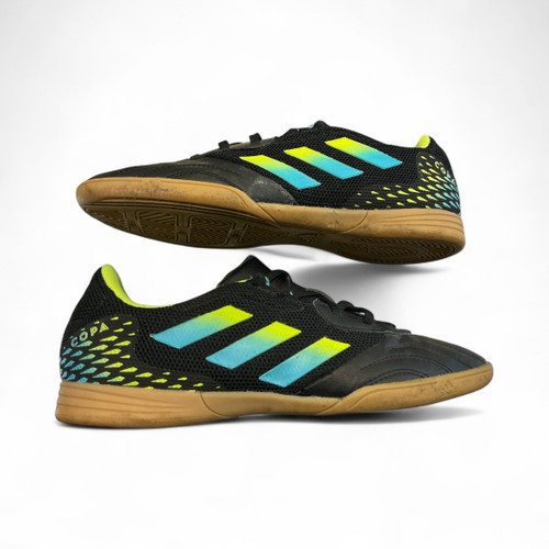 Used Adidas Soccer Indoor Shoes Black Senior 6 11873-S000211964 Vist Large View of Product Image Which is Used Adidas Soccer Indoor Shoes Black Senior 6