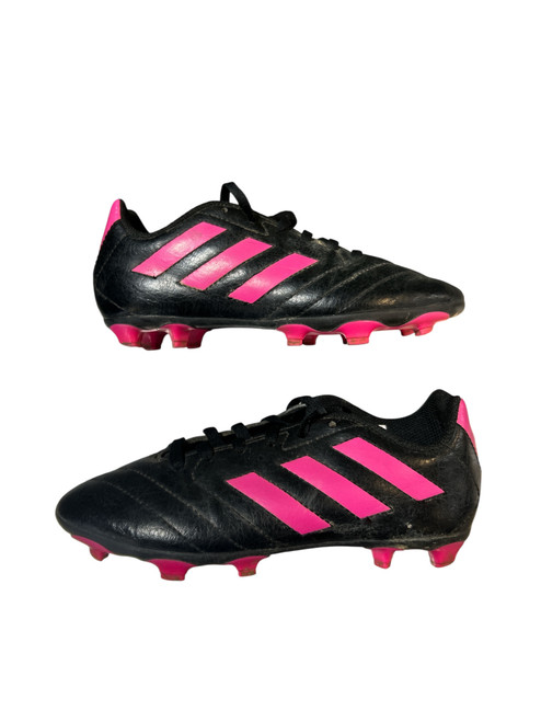 Vist Large View of Product Image Which is Used Adidas Soccer Cleats Black Junior 02