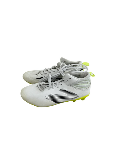Vist Large View of Product Image Which is Used New Balance Rush Jr 5 LAX Cleats