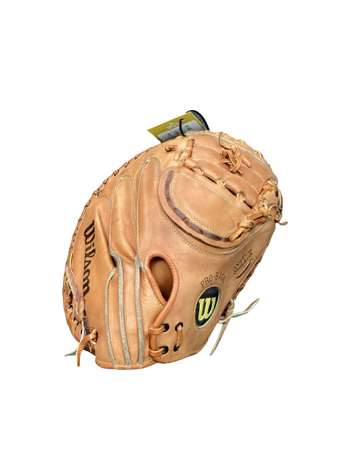 Vist Large View of Product Image Which is Used Wilson THE A2403 BB/SB Catchers RH Throw Brown 33"