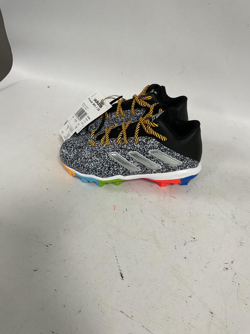 Vist Large View of Product Image Which is Used Adidas FREAK MD Jr FB Cleats None Junior 01
