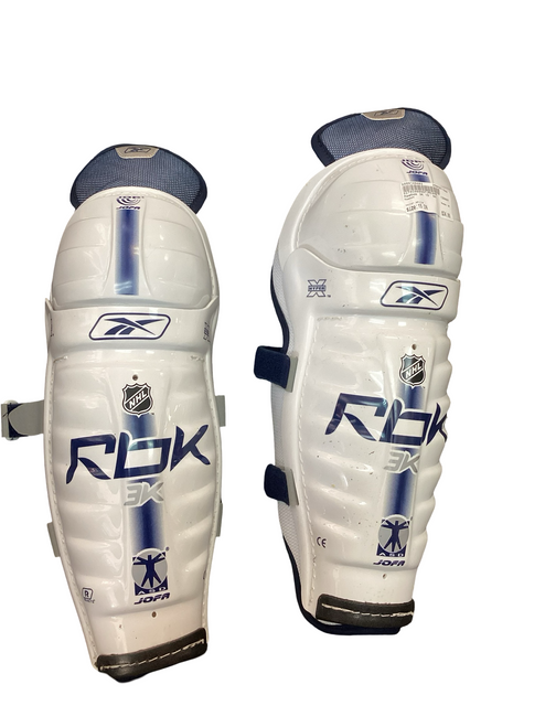 Vist Large View of Product Image Which is Used Reebok 3K Senior Shin Guards White 15"