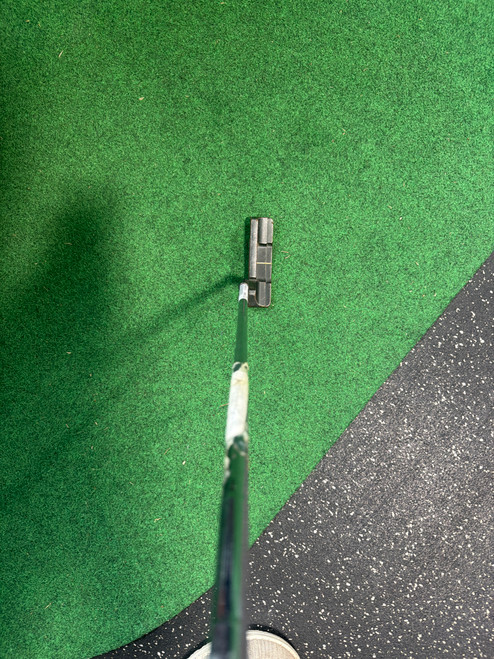 Vist Large View of Product Image Which is Used Taylormade ROSSA Mens Putter RH