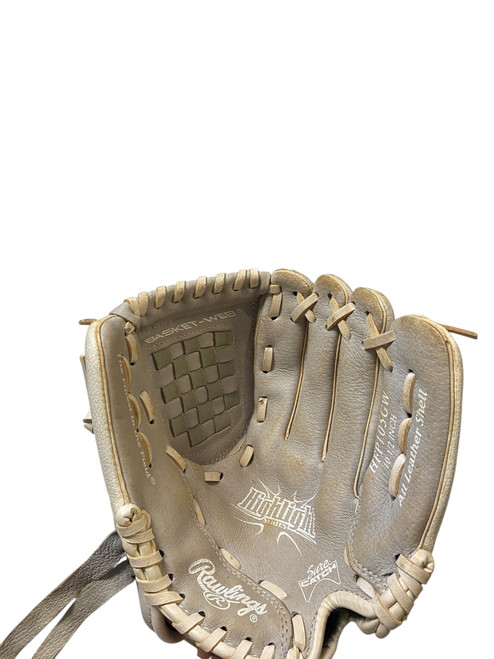 Vist Large View of Product Image Which is Used Rawlings HIGHLIGHT RH Throw Fastpitch Gloves Grey 10 1/2"