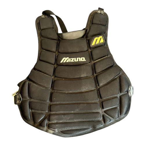 Vist Large View of Product Image Which is Used Mizuno CHEST PROTECTOR Umpire Chest Protector
