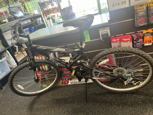 Vist Large View of Product Image Which is Used HYPER HAVOC Mountain Bike Boys Black 26"