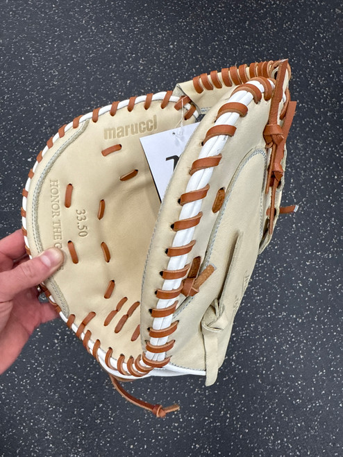 Vist Large View of Product Image Which is New MARUCCI ACADIA FP MITT-33.5"-Left Handed