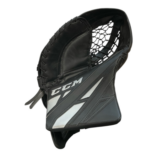 Vist Large View of Product Image Which is Used CCM E4.5 Senior Goalie Catcher Black