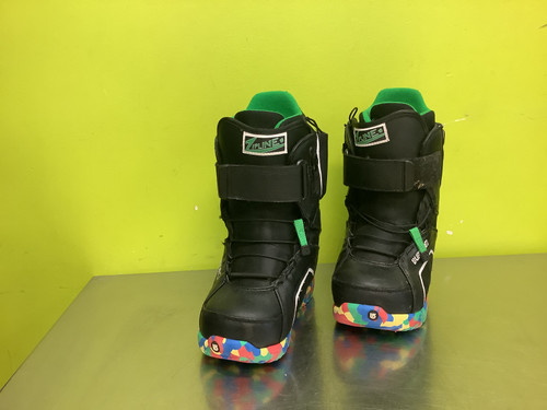 Vist Large View of Product Image Which is Used Burton IMPRINT Mens Snowboard Boots Black Senior 4