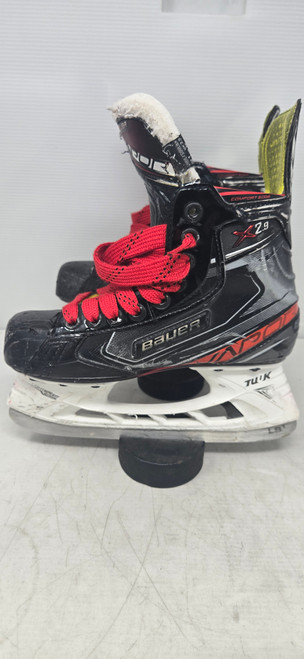 Vist Large View of Product Image Which is Used Bauer VAPOR X2.9 Junior Hockey Skate Junior 02
