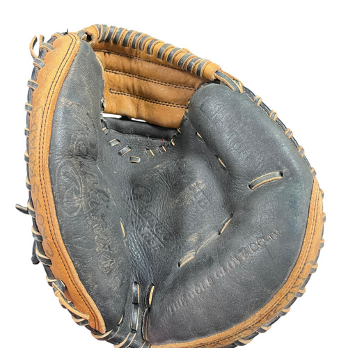 Vist Large View of Product Image Which is Used Rawlings PLAYERS PREFERRED BB/SB Catchers RH Throw None 31"