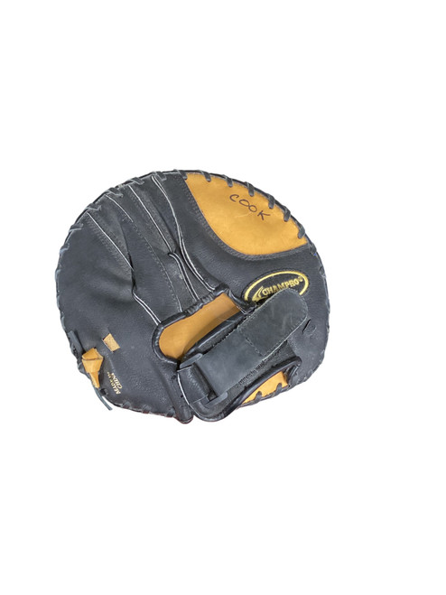 Vist Large View of Product Image Which is Used BASEBALL EXPRESS TRAINING PAD Field Equipment