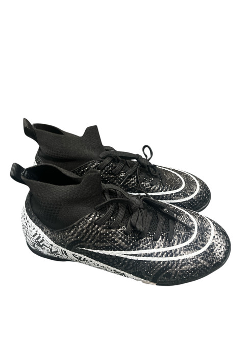 Vist Large View of Product Image Which is Used Soccer Indoor Shoes Black Senior 7