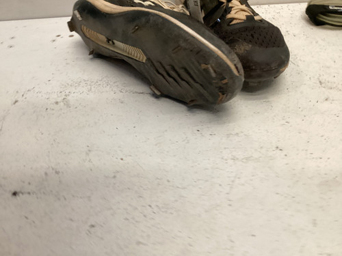 Vist Large View of Product Image Which is Used Under Armour BASEBALL CLEAT SZ 8.5 BB/SB Cleats Navy Blue Senior 8.5