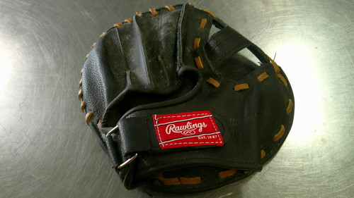 Vist Large View of Product Image Which is Used Rawlings TRAINING GLOVE BB/SB Training Aid