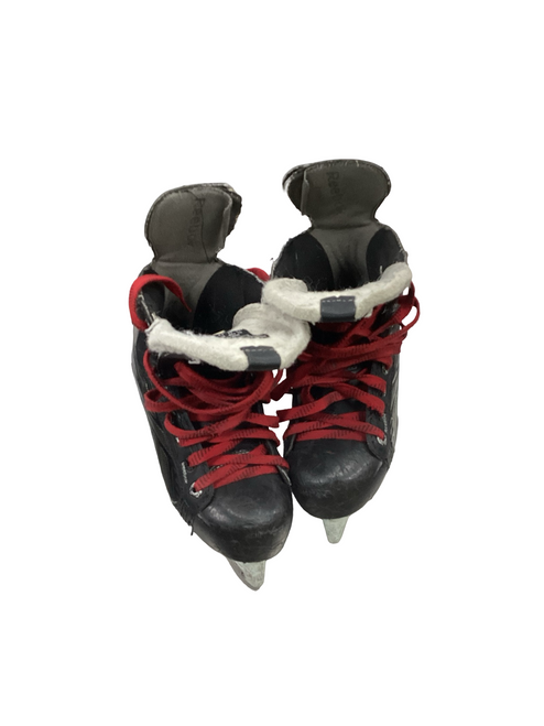 Vist Large View of Product Image Which is Used Reebok 12K Junior Hockey Skate Junior 02