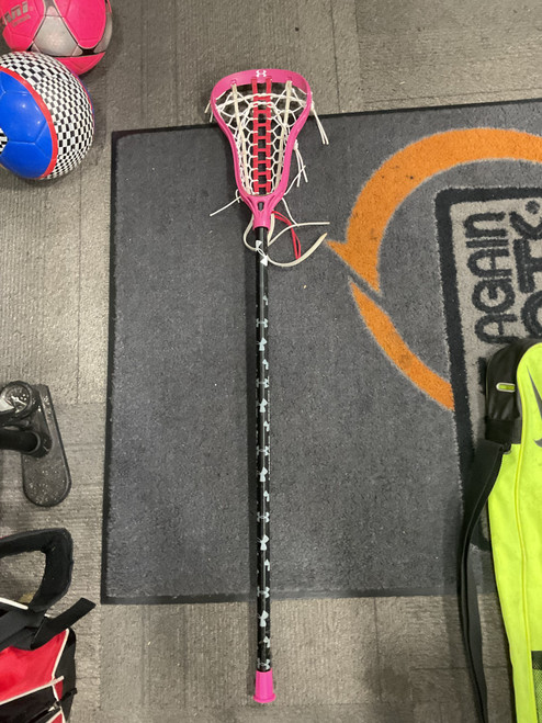 Vist Large View of Product Image Which is Used Under Armour BLITZ Wmn Atk/Mid Complete Stick Pink