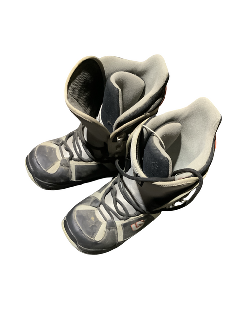 Vist Large View of Product Image Which is Used Burton TRIBUTE Mens Snowboard Boots Black Senior 10
