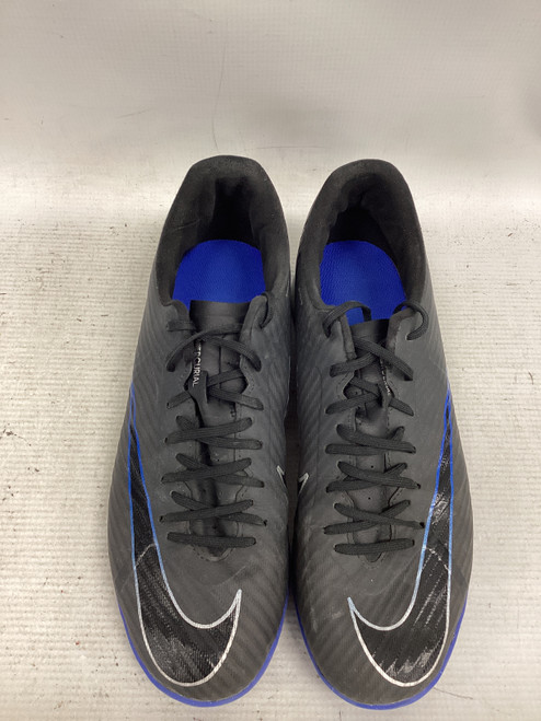 Vist Large View of Product Image Which is Used Nike Soccer Indoor Shoes Black Senior 8.5