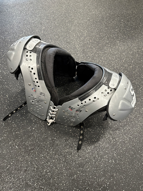 Vist Large View of Product Image Which is Used Schutt VARSITY FLEX ALL PURPOSE ADULT FB Shoulder Pads Grey MD