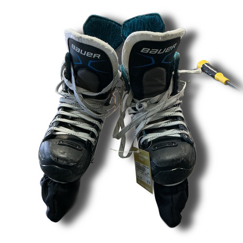Vist Large View of Product Image Which is Used Bauer BAUER XLP HOCKEY SKATES Junior Hockey Skate Junior 06.5