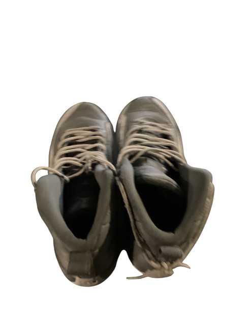 Vist Large View of Product Image Which is Used Nike JORDAN TWO 3 Basketball Shoes Y Grey Youth 07.0