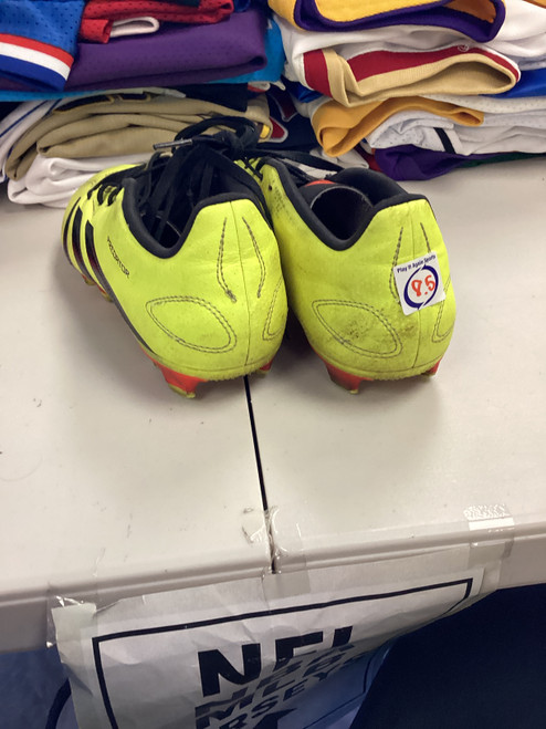 Vist Large View of Product Image Which is Used Adidas Soccer Cleats Yellow Senior 8.5