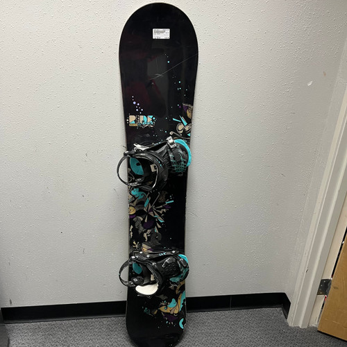 Vist Large View of Product Image Which is Used Ride SOLACE Womens Board/Bindings Black 150 cm