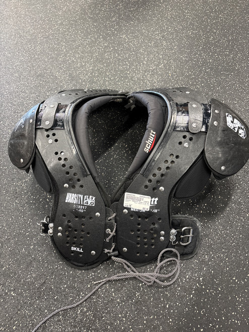Vist Large View of Product Image Which is Used Schutt VARSITY FLEX 4.0 FB Shoulder Pads Black MD