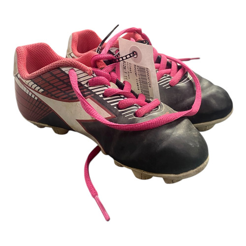 Vist Large View of Product Image Which is Used Soccer Cleats Black Youth 11.0