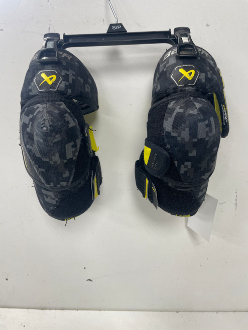 Vist Large View of Product Image Which is Used Bauer SUPREME M3 Junior Elbow Pads MD
