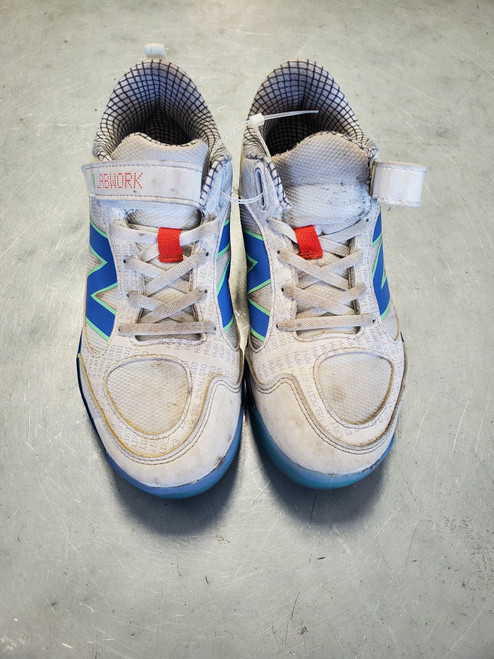 Vist Large View of Product Image Which is Used New Balance LABWORK TURF SZ 8 BB/SB Cleats White Senior 8
