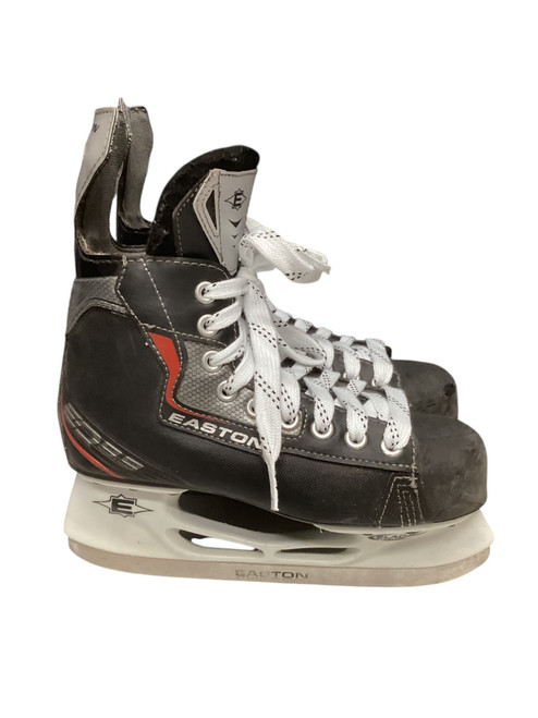 Vist Large View of Product Image Which is Used Easton EA 9.9 Intermediate Hockey Skate Intermediate 5.0