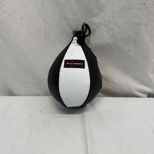 Vist Large View of Product Image Which is Used PRO IMPACT SPEED BAG Boxing Speed Bag Black And White