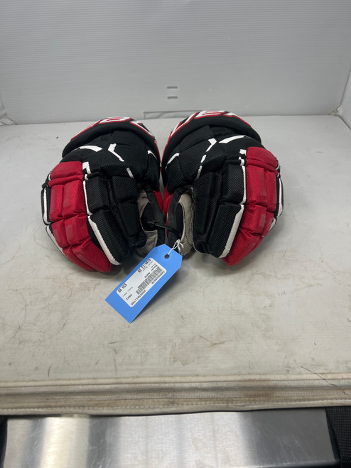 Vist Large View of Product Image Which is Used Bauer MACH Intermediate Gloves Black 13"