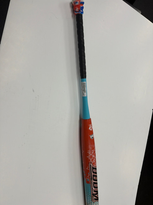 Vist Large View of Product Image Which is Used Dudley DOOM BB/SB Slowpitch Bat 34"
