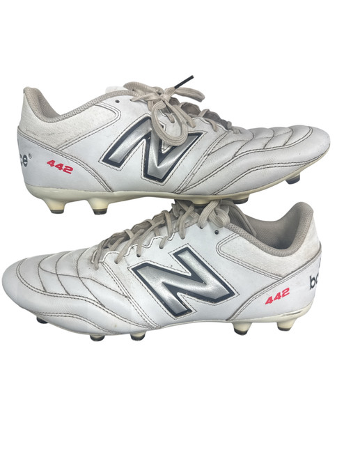 Vist Large View of Product Image Which is Used New Balance Soccer Cleats White Senior 11