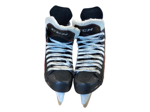 Vist Large View of Product Image Which is Used CCM FT345 Junior Hockey Skate Junior 03