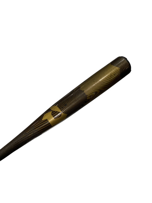 Vist Large View of Product Image Which is Used Demarini VOODOO 2024 BB/SB High School -3 Bat 31 1/2"