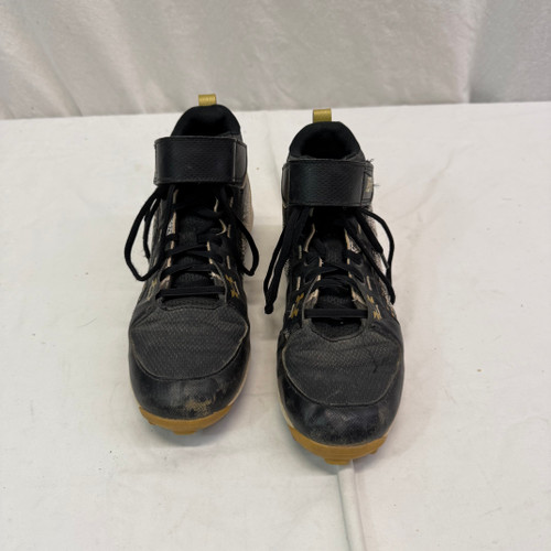 Used Under Armour BRYCE HARPER BB/SB Cleats Black And White Senior 6 11651-S000405761 Vist Large View of Product Image Which is Used Under Armour BRYCE HARPER BB/SB Cleats Black And White Senior 6